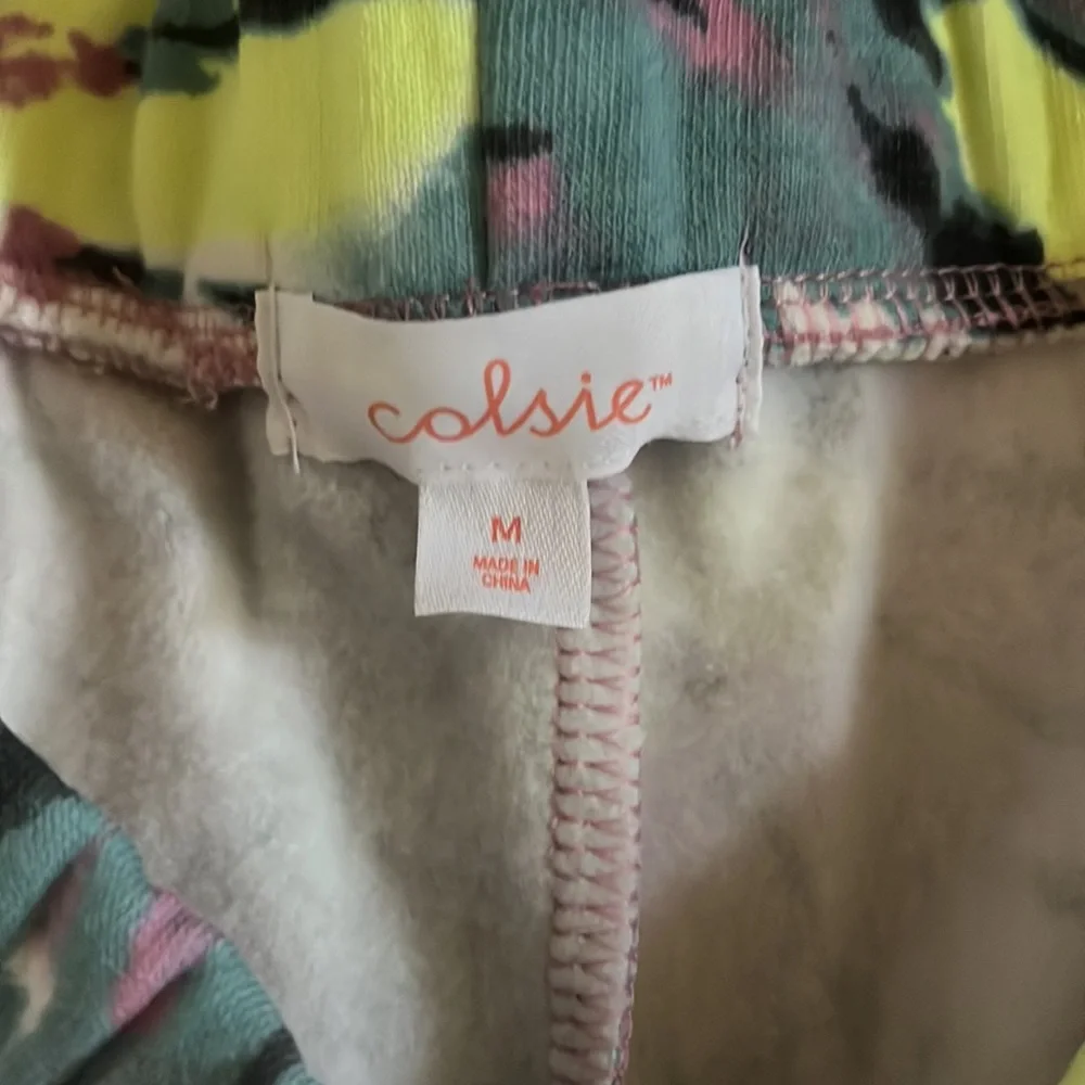 Colsie set - Picture 5 of 5